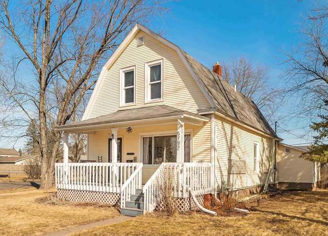 Property at 5702 Banks Ave, Superior, WI 54880, 3 beds, 2 baths