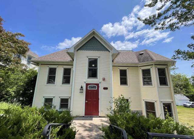 Property at 34 (#2) N 2nd St, Bayfield, WI 54814, 3 beds, 2 baths