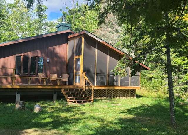 Property at 869 South Shore Rd, La Pointe, WI 54850, 2 beds, 2 baths