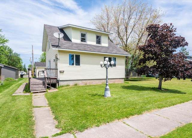 Property at 1509 N 58th St, Superior, WI 54880, 3 beds, 1 bath