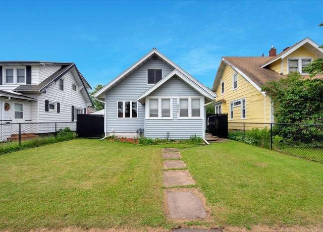 Property at 522 N 21st St, Superior, WI 54880, 3 beds, 1 bath