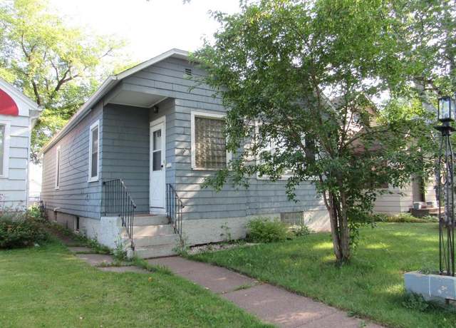 Property at 717 N 22nd St, Superior, WI 54880, 4 beds, 1 bath