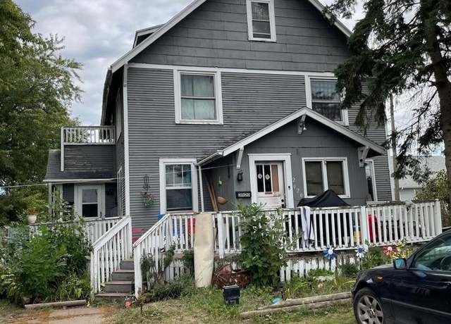 Property at 2020 Logan Ave, Superior, WI 54880, 4 beds, 2 baths