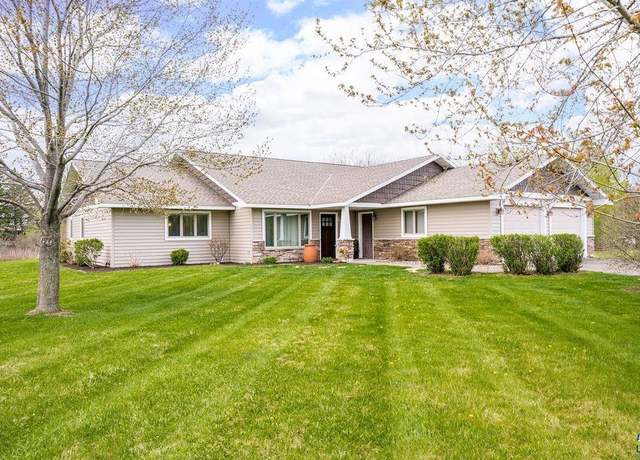 Property at 13 Bridgeview Dr, Superior, WI 54880, 4 beds, 2 baths