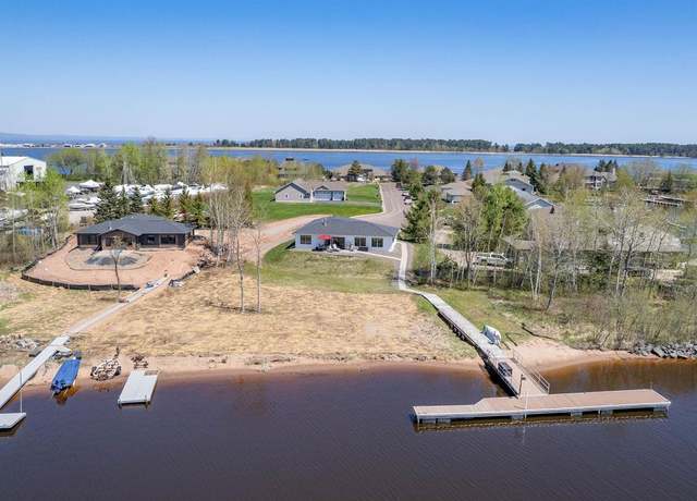 Property at 546 Marina Dr, Superior, WI 54880, 2 beds, 2 baths