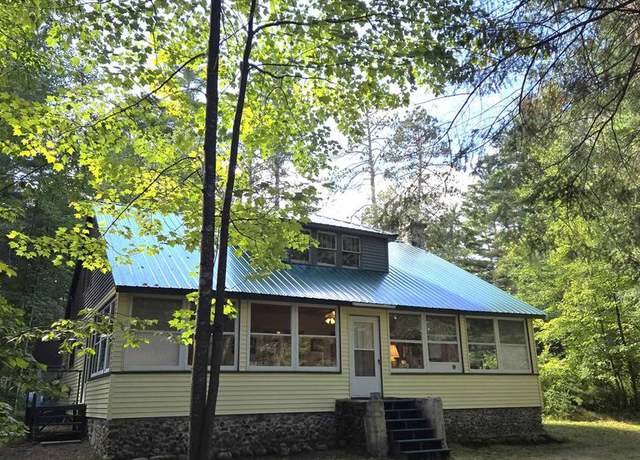 Property at 9306 E Park Ave, Solon Springs, WI 54873, 2 beds, 1 bath