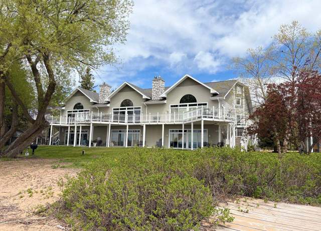 Property at 657 Main St, La Pointe, WI 54850, 2 beds, 2 baths