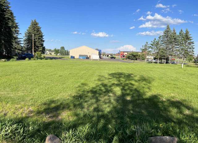 Property at 3307 Cronstrom Ct, Superior, WI 54880