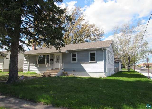 Property at 701 N 22nd St, Superior, WI 54880, 3 beds, 1 bath