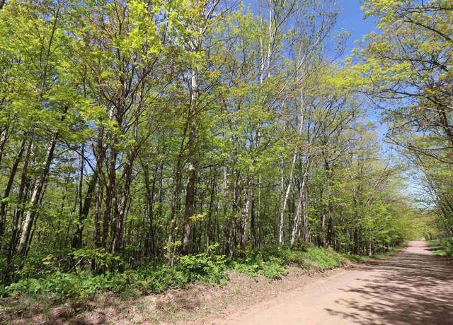 Property at 32XXX Oak Rd, Washburn, WI 54891