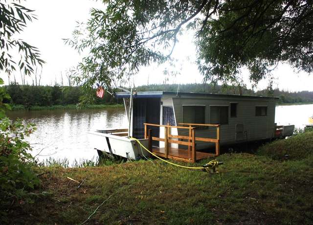Property at 36XX E 6th St, Superior, WI 54880