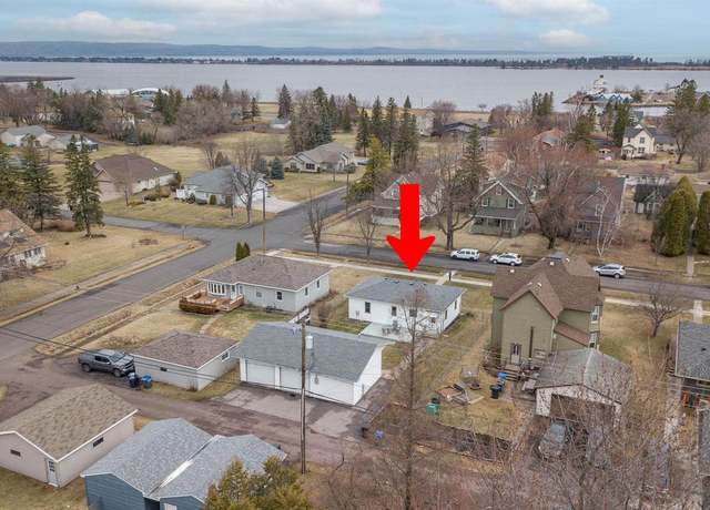 Property at 604 E 4th St, Superior, WI 54880, 2 beds, 1.5 baths