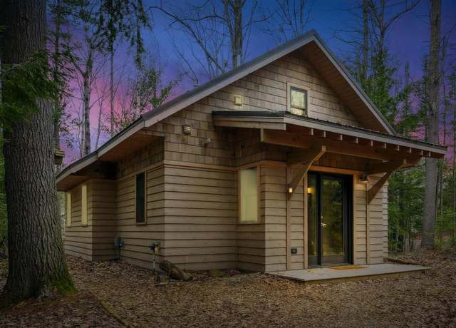 Property at 37475 Sophie Ln, Bayfield, WI 54814, 1 bed, 1 bath