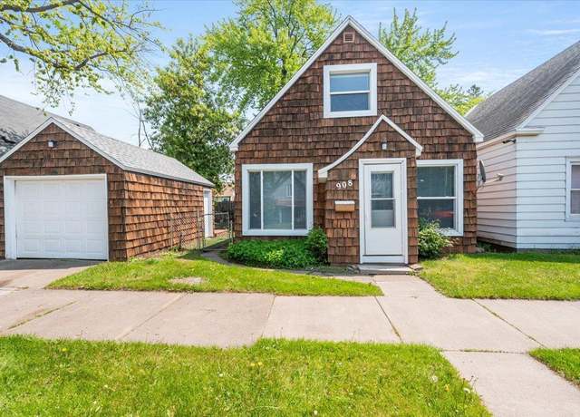 Property at 908 Weeks Ave, Superior, WI 54880, 3 beds, 1 bath