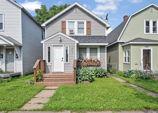 Property at 1915 Banks Ave, Superior, WI 54880, 2 beds, 1.5 baths