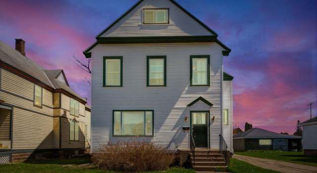 Photo of 610 Prentice Ave, Ashland, WI 54806