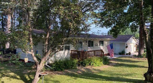 Photo of 134 S 10th St, Bayfield, WI 54814
