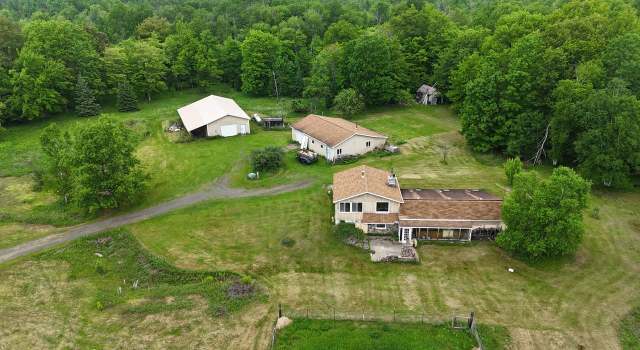 Photo of 5003 E Craig Rd, Superior, WI 54880