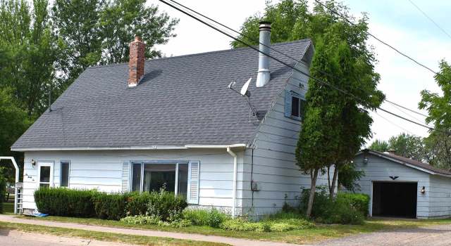 Photo of 1022 Beaser Ave, Ashland, WI 54806