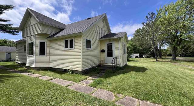 Photo of 2612 E 8th St, Superior, WI 54880