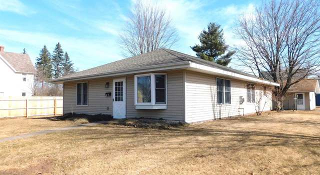 Photo of 5706 Oakes Ave, Superior, WI 54880