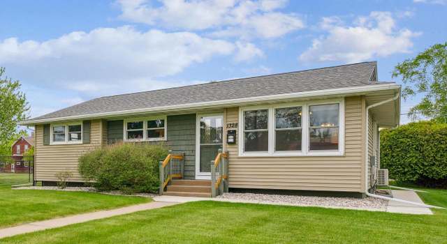 Photo of 1328 E 6th St, Superior, WI 54880
