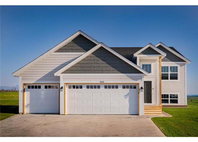 Property at 533 Lagrandeur Rd, Somerset, WI 54025, 5 beds, 3 baths