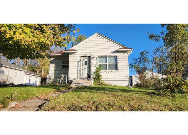 Property at 146 E Main St, Ellsworth, WI 54011, 3 beds, 1.5 baths