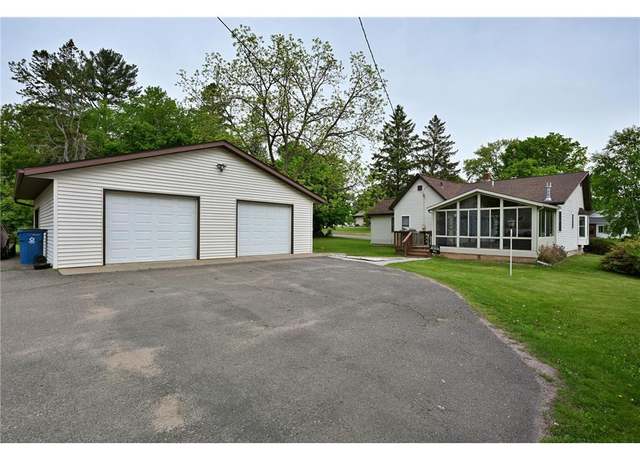 Property at 214 8th Ave, Shell Lake, WI 54871, 3 beds, 1.5 baths