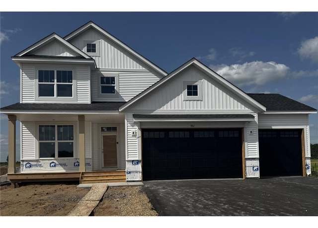 Property at 901 Pine Vale Hvn, Somerset, WI 54025, 5 beds, 3.5 baths