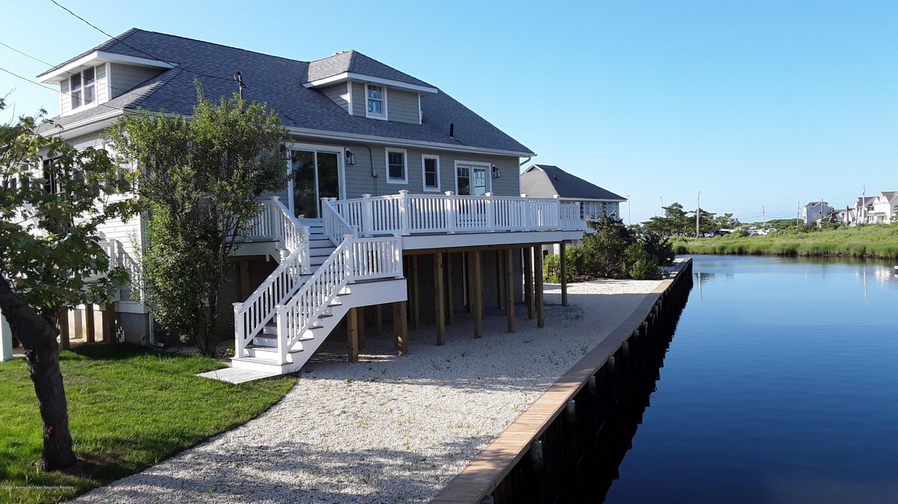 90 Ocean Ave Manasquan NJ 08736 MLS 22024093 Redfin 90-ocean-ave-manasquan-nj-08736-mls-22024093-redfin