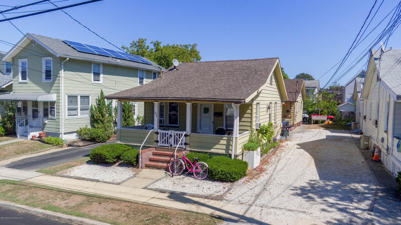 1708 B St, Belmar, NJ 07719 | MLS# 21724250 | Redfin