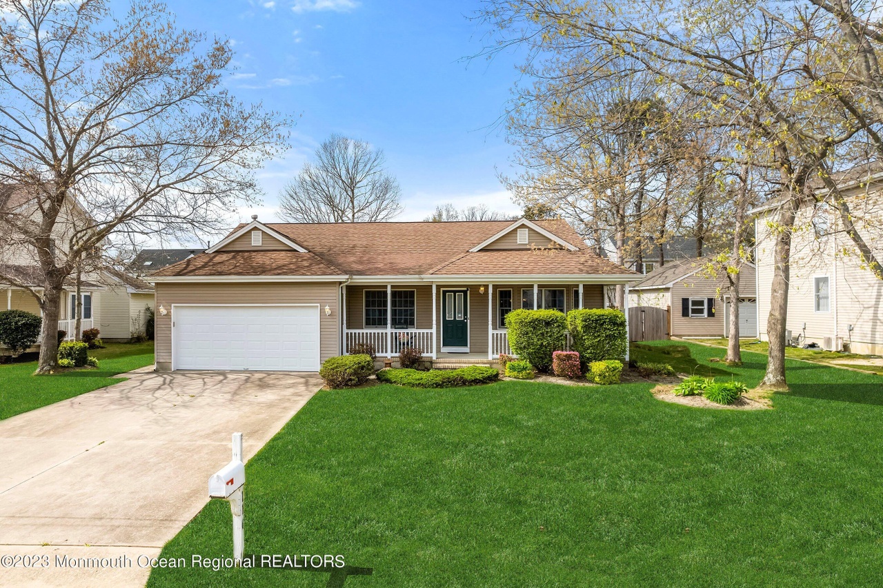 116 Inboard Ave, Manahawkin, NJ 08050 | MLS# 22310377 | Redfin