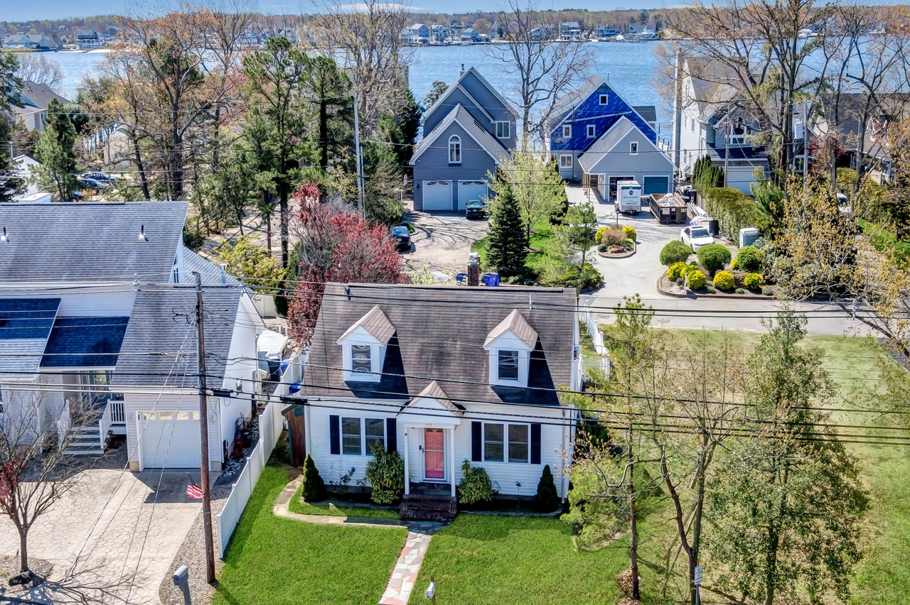 597 Princeton Ave, Brick, NJ 08724 MLS 22112423 Redfin