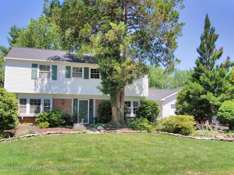 8 Greenbriar Ln, Marlboro, NJ 07746 MLS 21926716 Redfin