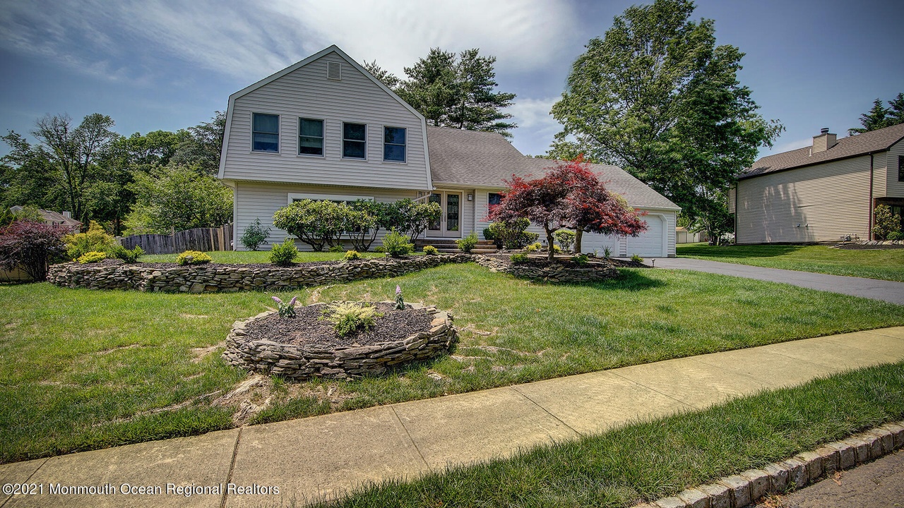 3 Riva Ridge Ct Marlboro Nj Mls Redfin