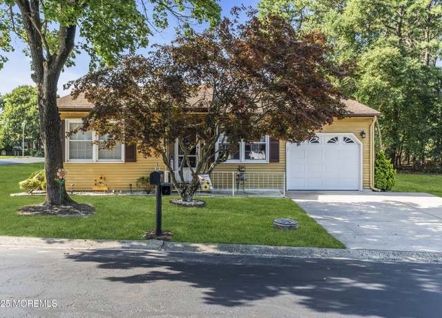 Property at 43 S Chestnut Ave #72, Whiting, NJ 08759, 2 beds, 1 bath