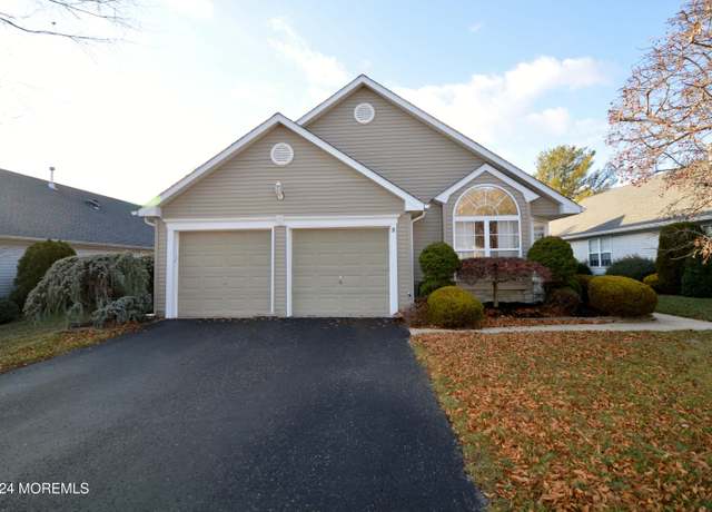 Property at 3300 Springer Ln, Toms River, NJ 08755, 2 beds, 2 baths