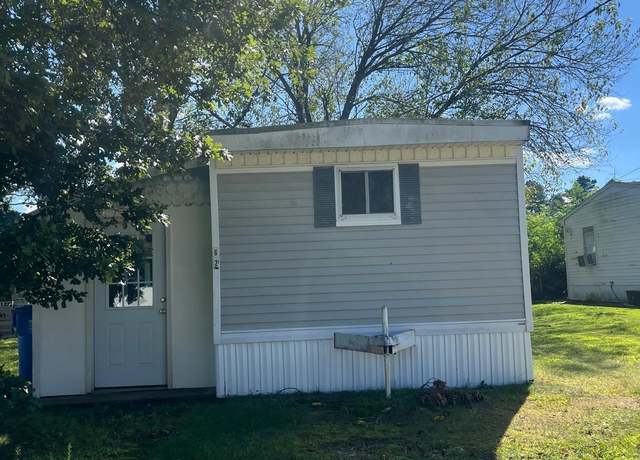 Property at 62 2nd St, Manchester, NJ 08759, 2 beds, 1 bath
