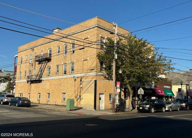 Property at 322 Smith St, Perth Amboy City, NJ 08861, 14 beds, 6 baths