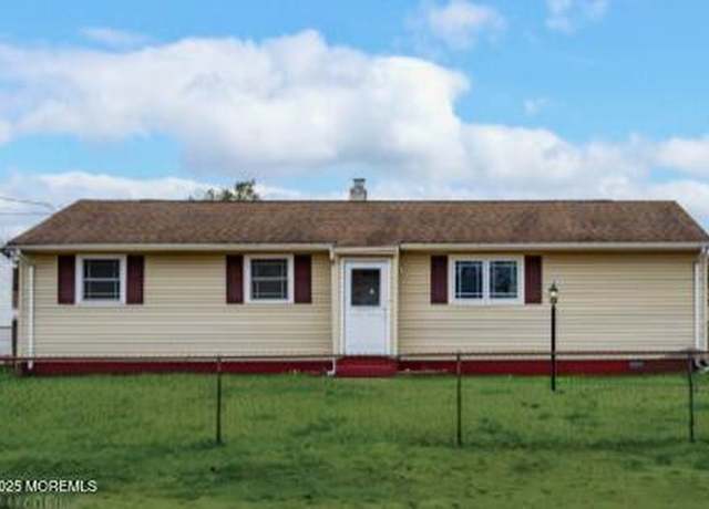 Property at 321 Lockheed Rd, Brick, NJ 08723, 4 beds, 1 bath