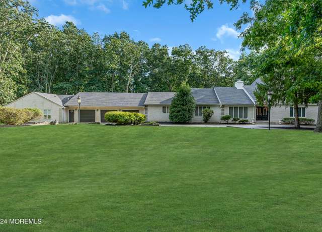 Property at 222 Bartley Rd, Jackson, NJ 08527, 9 beds, 5.5 baths