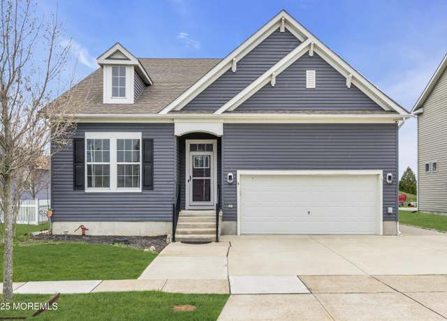 Property at 5 Ashburn Ave, Manahawkin, NJ 08050, 3 beds, 3 baths