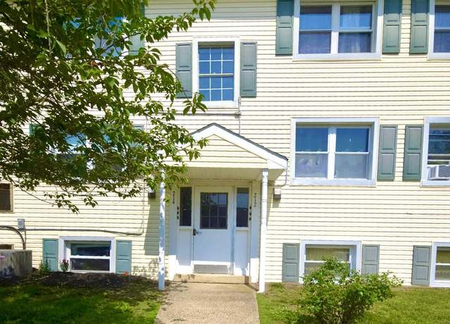 Property at 214 Sawmill Rd #452, Brick, NJ 08724, 2 beds, 1 bath