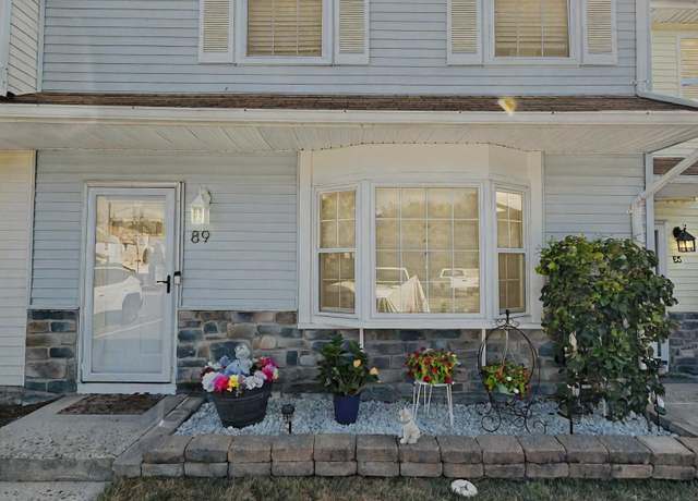 Property at 89 Rita Ln, Jackson, NJ 08527, 2 beds, 1.5 baths