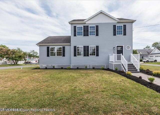 Property at 110 Island Rd, Toms River, NJ 08753, 3 beds, 2.5 baths