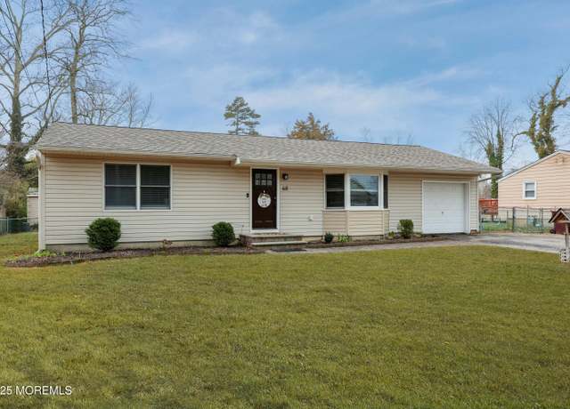 Property at 68 Sloop Creek Rd, Bayville, NJ 08721, 4 beds, 2 baths