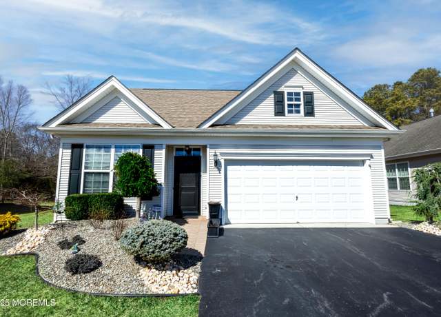 Property at 67 Chesterfield Dr, Jackson, NJ 08527, 2 beds, 2 baths