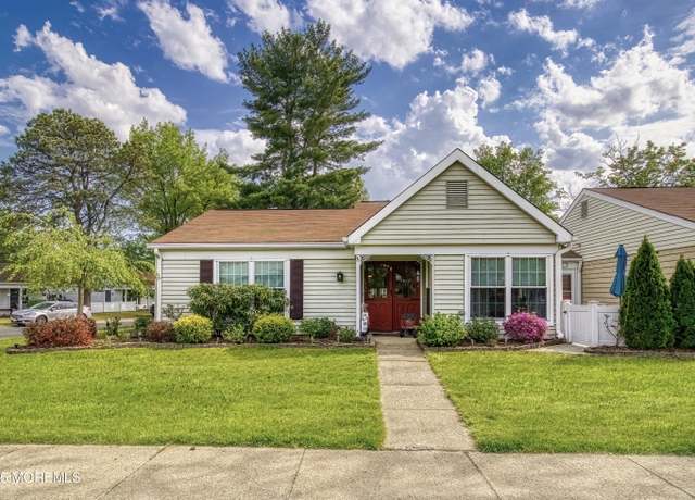 Property at 475A Chelsea Ct, Manchester, NJ 08759, 2 beds, 2 baths
