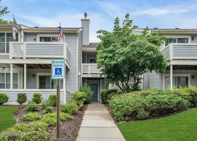 Property at 41 Chinkaberry Ct, Howell, NJ 07731, 2 beds, 2 baths